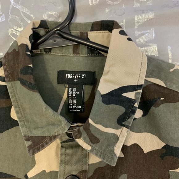 Forever 21 Shirt - Picture 4 of 4